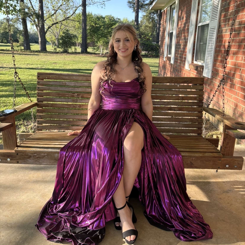 Sherri Hill Metallic Purple Gown - Size 12 - Picture 1 of 1